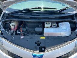 
										TOYOTA 5-SERIE ESTIMA 2024 full									