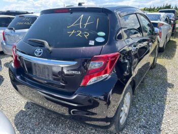 TOYOTA GENESIS VITZ