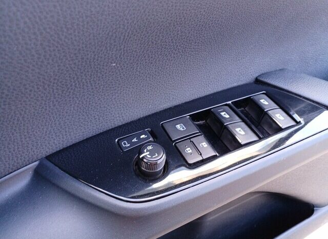 
								TOYOTA 3-SERIE PRIUS full									