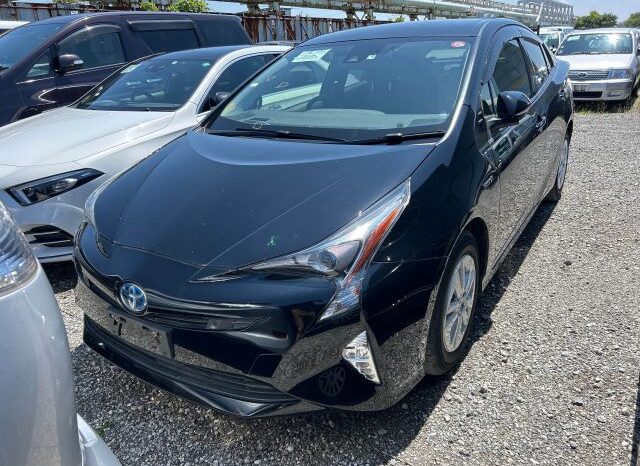 
								TOYOTA 4-SERIES PRIUS full									
