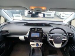 
										TOYOTA EXPLORER PRIUS full									