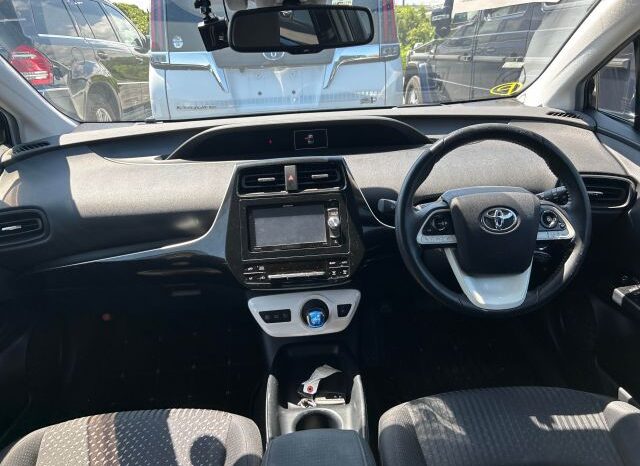 
								TOYOTA CHARGER PRIUS full									