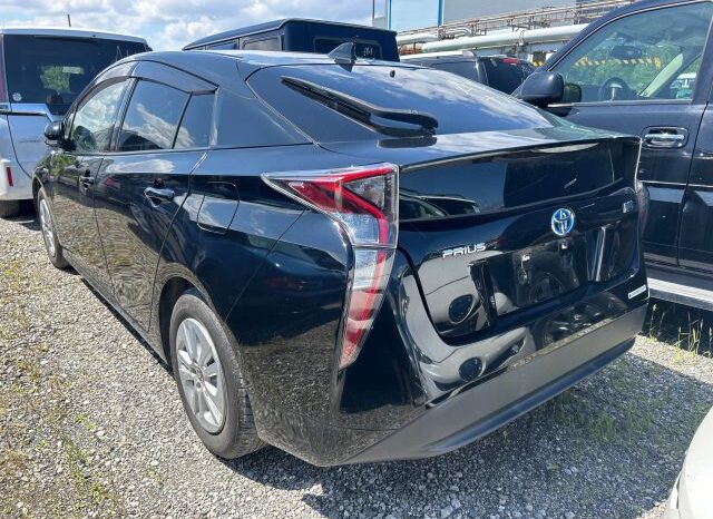 
								TOYOTA CHARGER PRIUS full									