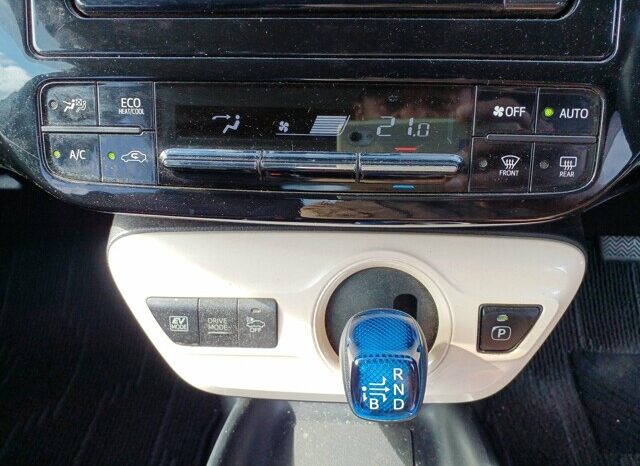 
								TOYOTA ELANTRA PRIUS full									