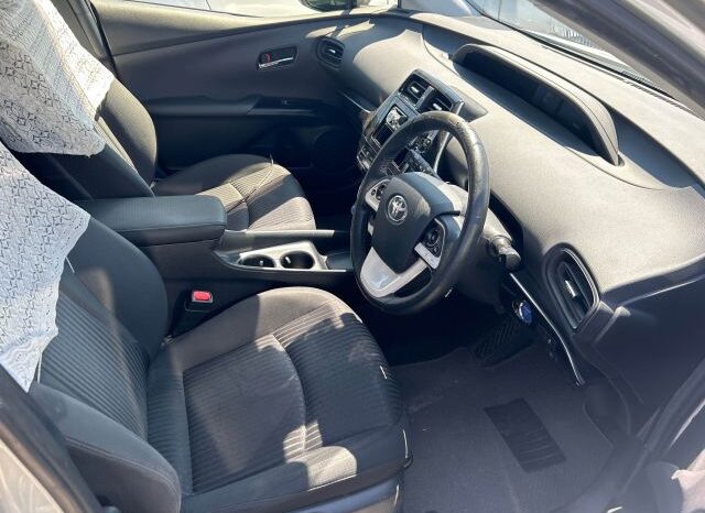 
								TOYOTA ALTIMA PRIUS 2024 full									