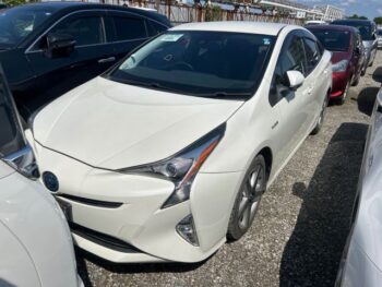 TOYOTA FLYING SPUR PRIUS