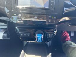 
										TOYOTA CR-V PRIUS full									