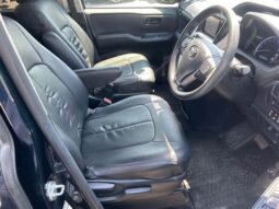 
										TOYOTA ILX VOXY full									