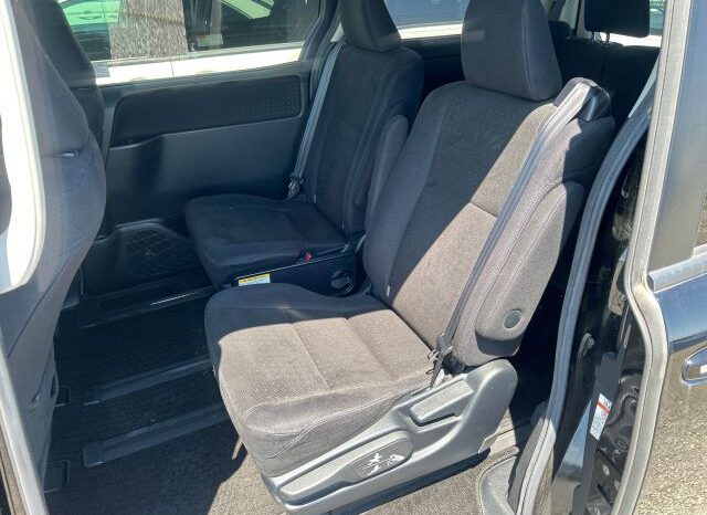 
								TOYOTA GTR VOXY full									
