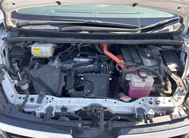 
								TOYOTA MALIBU VOXY full									